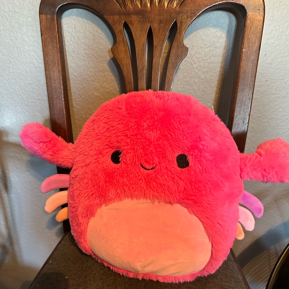 Fuzzmallow Cyra  the crab 12’ NWT